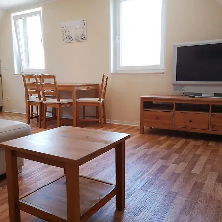 Apartment Am Wachhuegel *